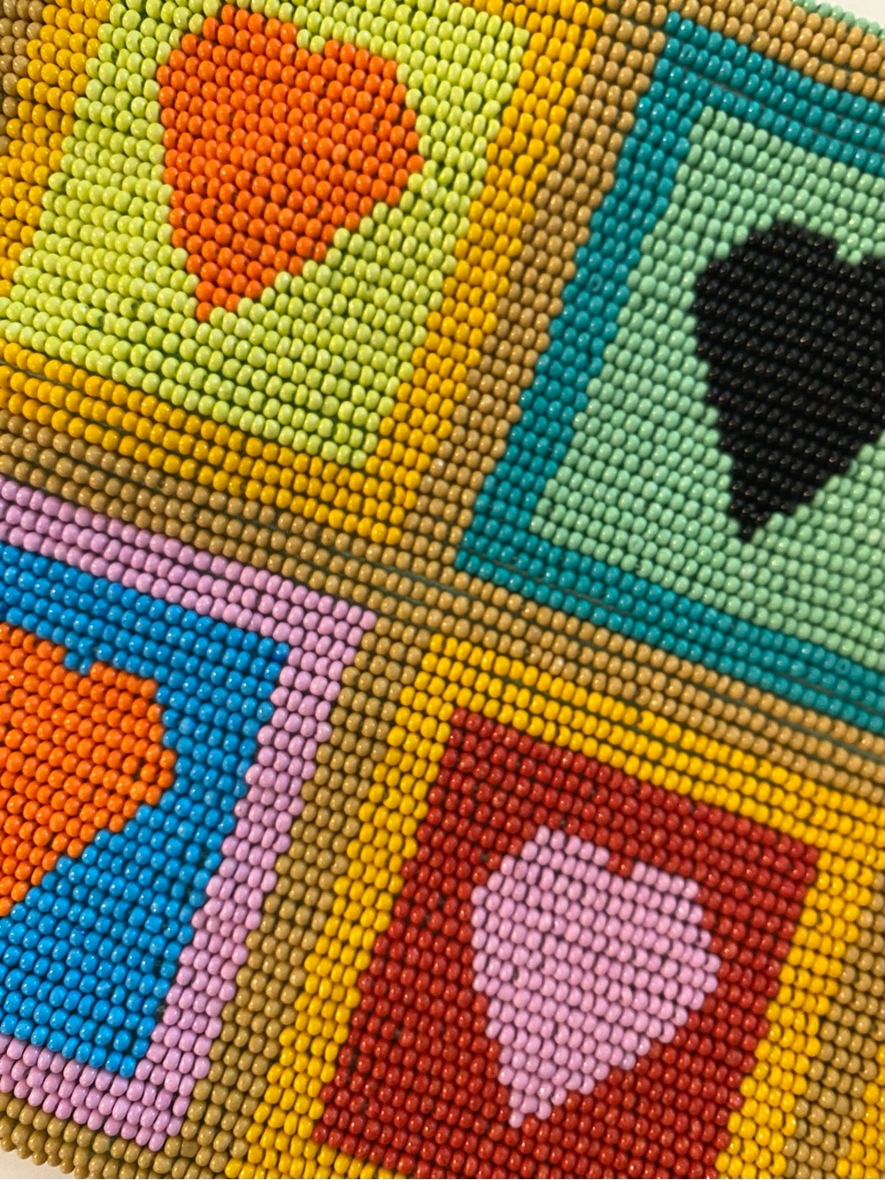 Anthropologie Fiona Beaded Medium Pouch in Hearts - Picture 4 of 10